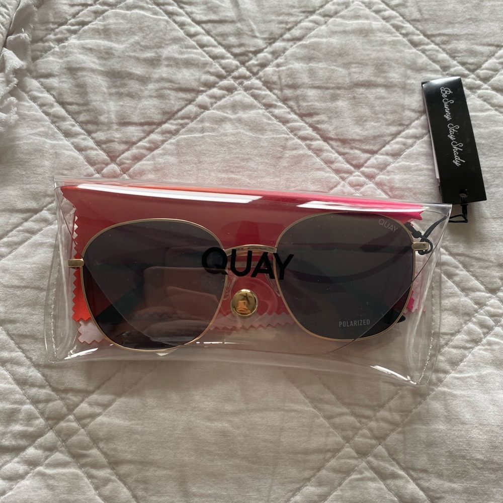 Quay Australia Gold Aviator Sunglasses with Dark Lenses